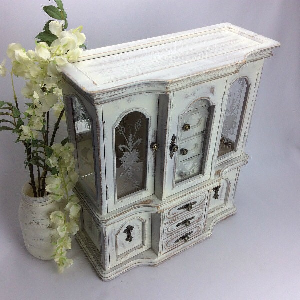 Beautiful LARGE JEWELRY BOX For Sale Shabby Chic Jewelry