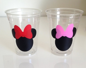 12 Minnie Mouse Vinyl Stickers, Minnie Mouse Birthday, Minnie Mouse Vinyl Decals, Party Favors, Birthday Decor