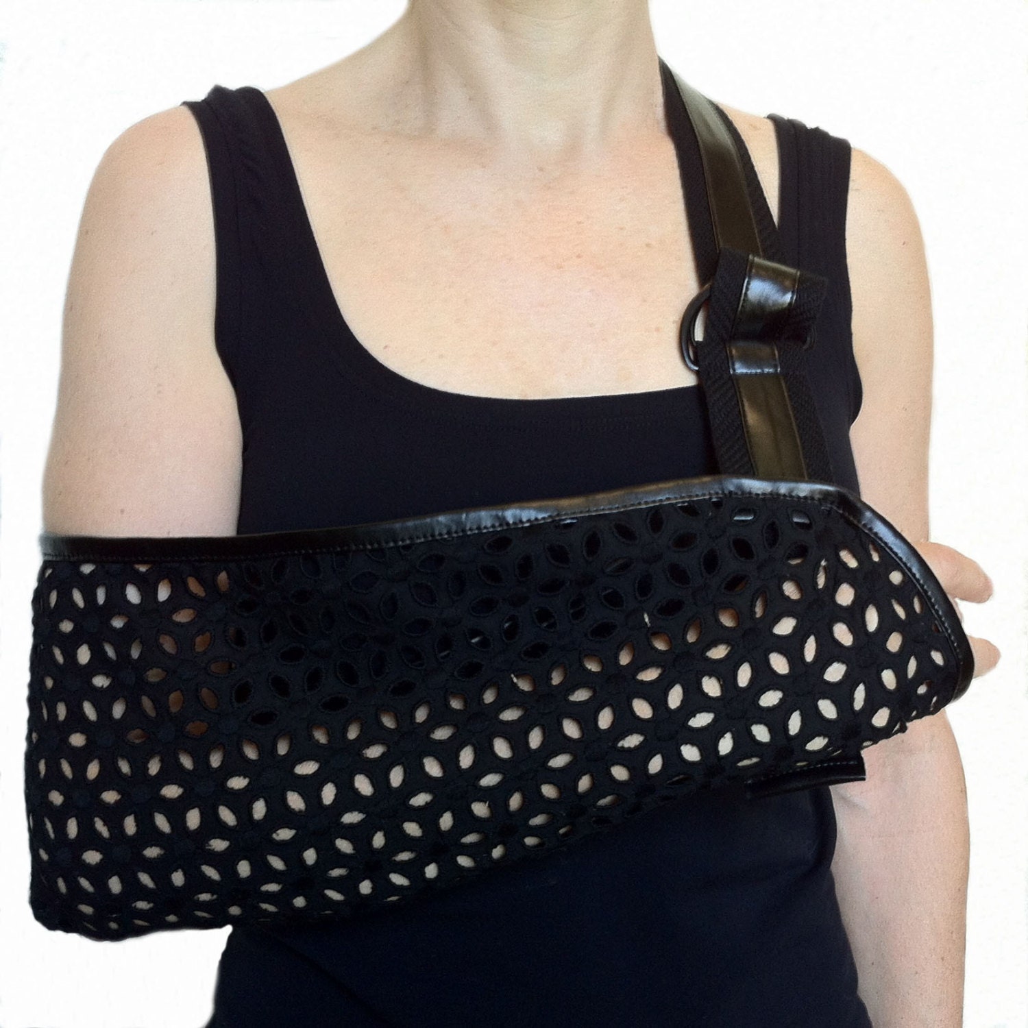 Modern Romance Eyelet Designer Arm Sling