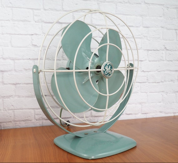 Vintage 1950's General Electric Fan Aqua // Model F11A103