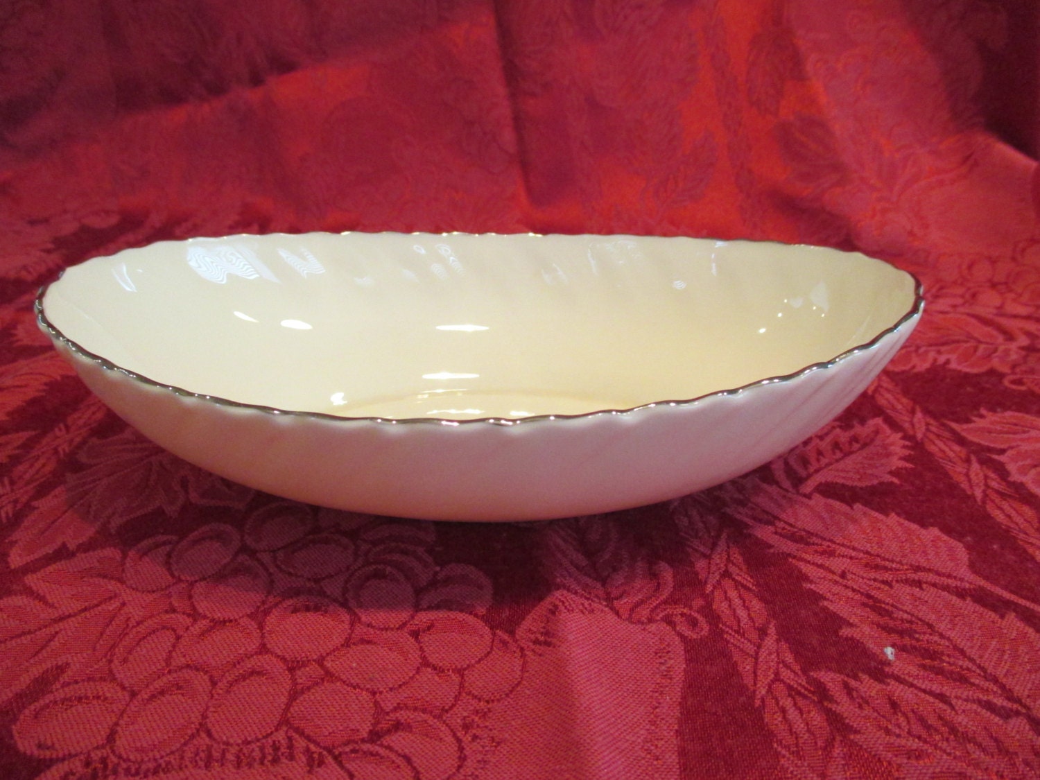 8 1/4″ Oval Vegetable Bowl in the Weatherly pattern by Lenox China