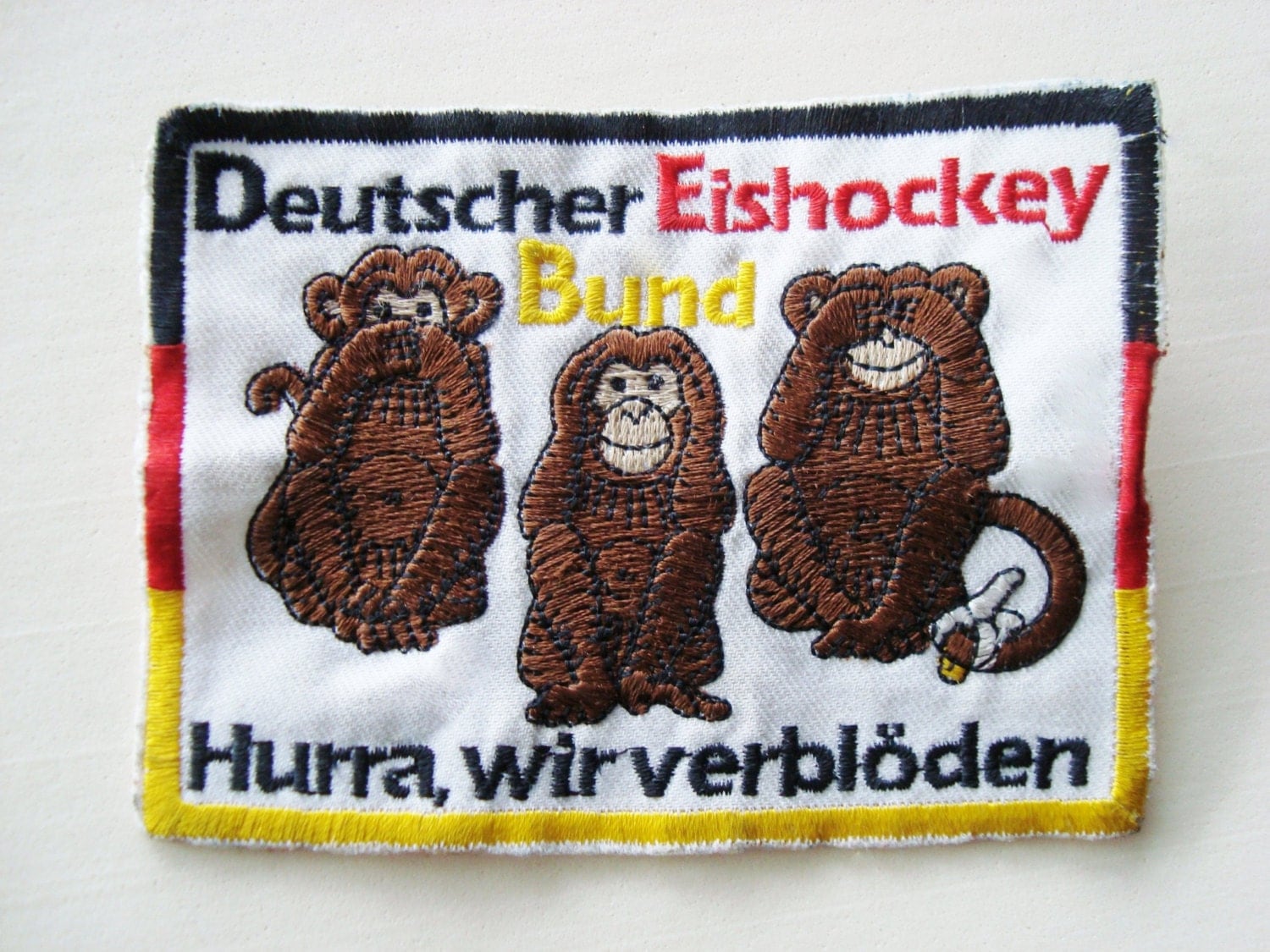 Patch with 3 monkeys hear no evil see no evil speak no evil – Germany