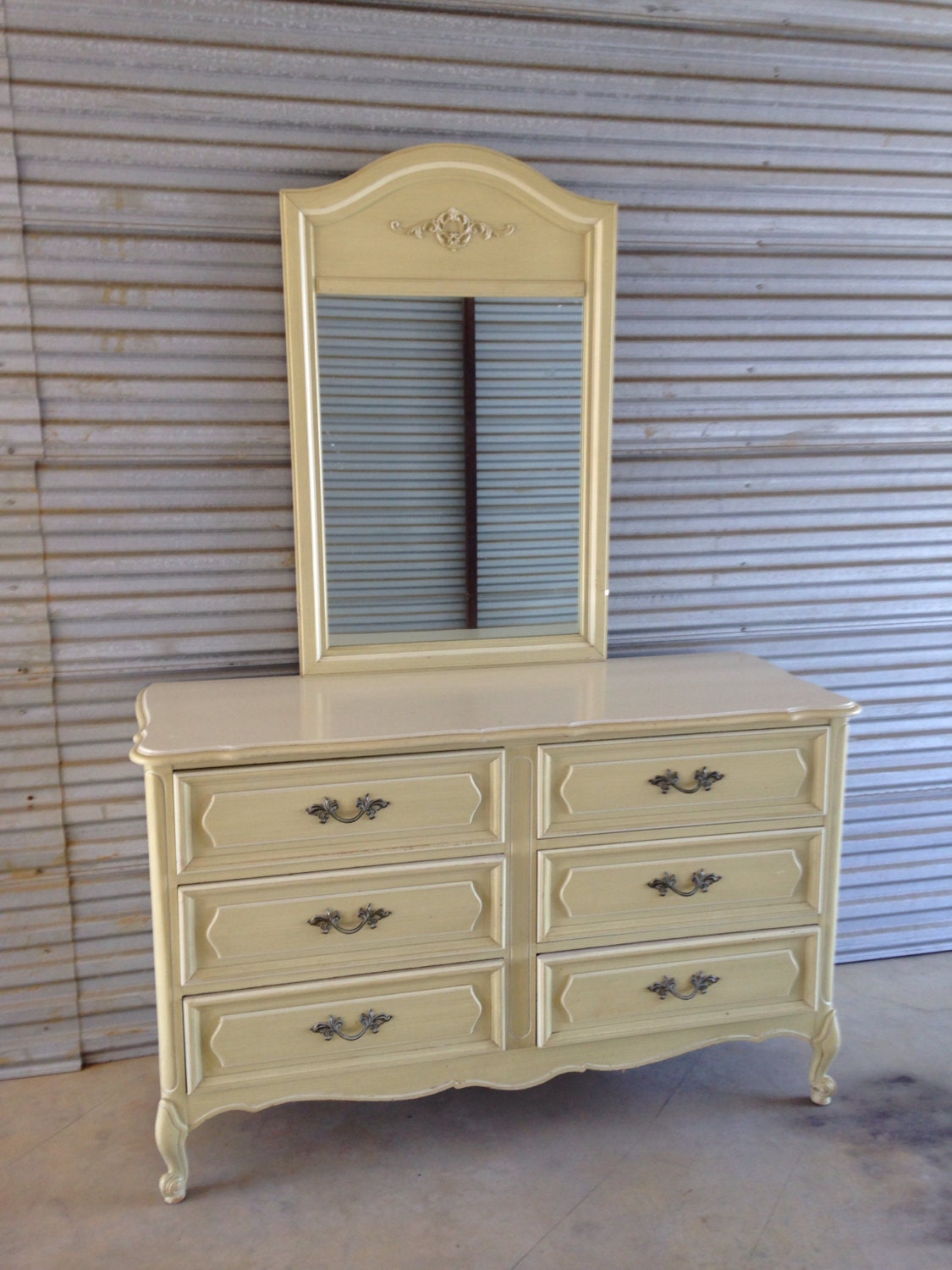 Vintage French Provincial Henry Link 6 Drawer Dresser and