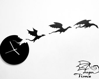 Dragon Time - Mother of Dragons - Wall Clock