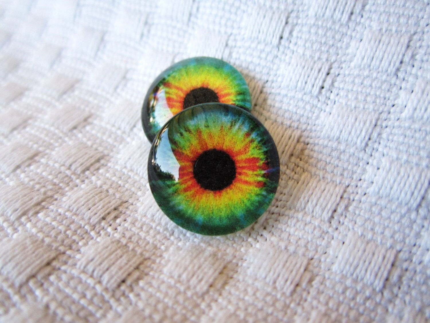 14mm glass eyes for jewelry making or crafts