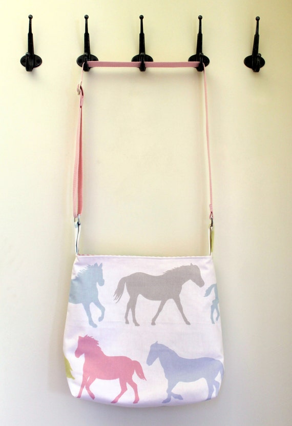 Purse, medium sized crossbody bag, with horses