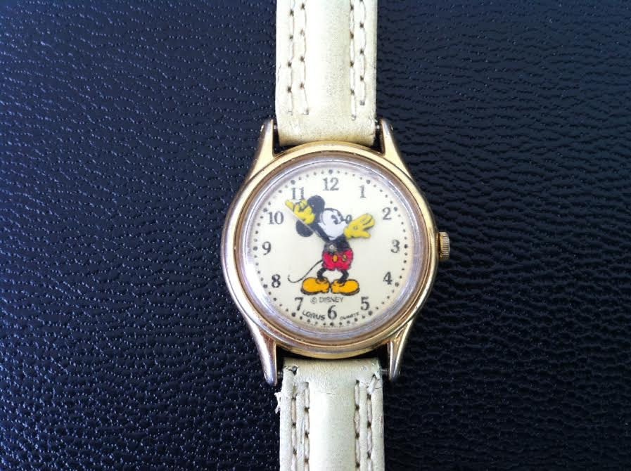 Vintage MICKEY MOUSE Yellow Gloves Watch Gold by delovelyness