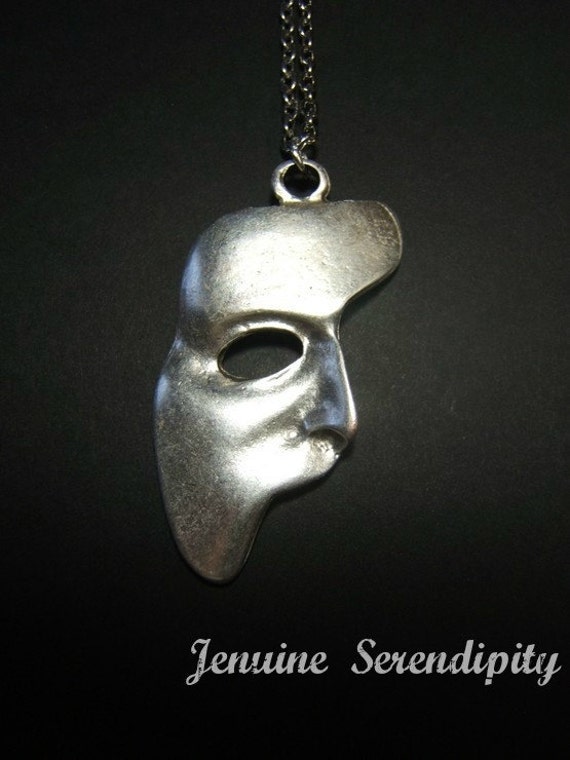 phantom of the opera mask charm