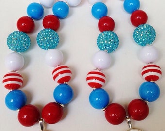 Thing 1 and Thing 2 Necklace Set