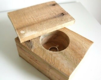 Pallet Wood Ring Box / Rustic Wood Engagement Ring Box / Swivel Pallet ...