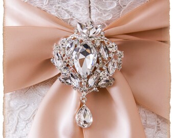 Large Crystal Brooch For Bridal Sash, Bridal Sash Brooch, Large Wedding Brooch, Crystal Bridal Brooch, Bridal Sash Pin, Rhinestone Brooch