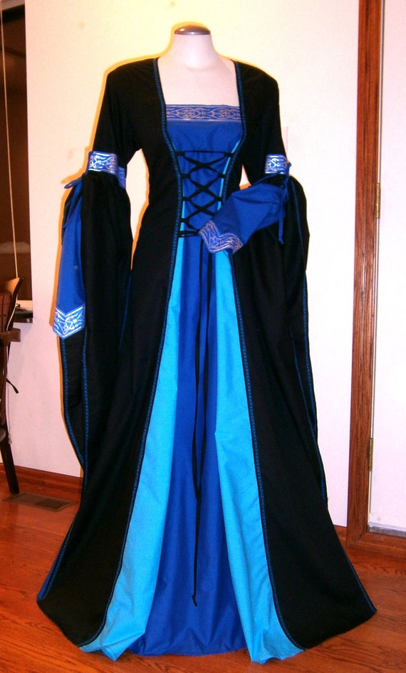 Medieval Dress Renaissance Gown LARP and Fantasy Wedding