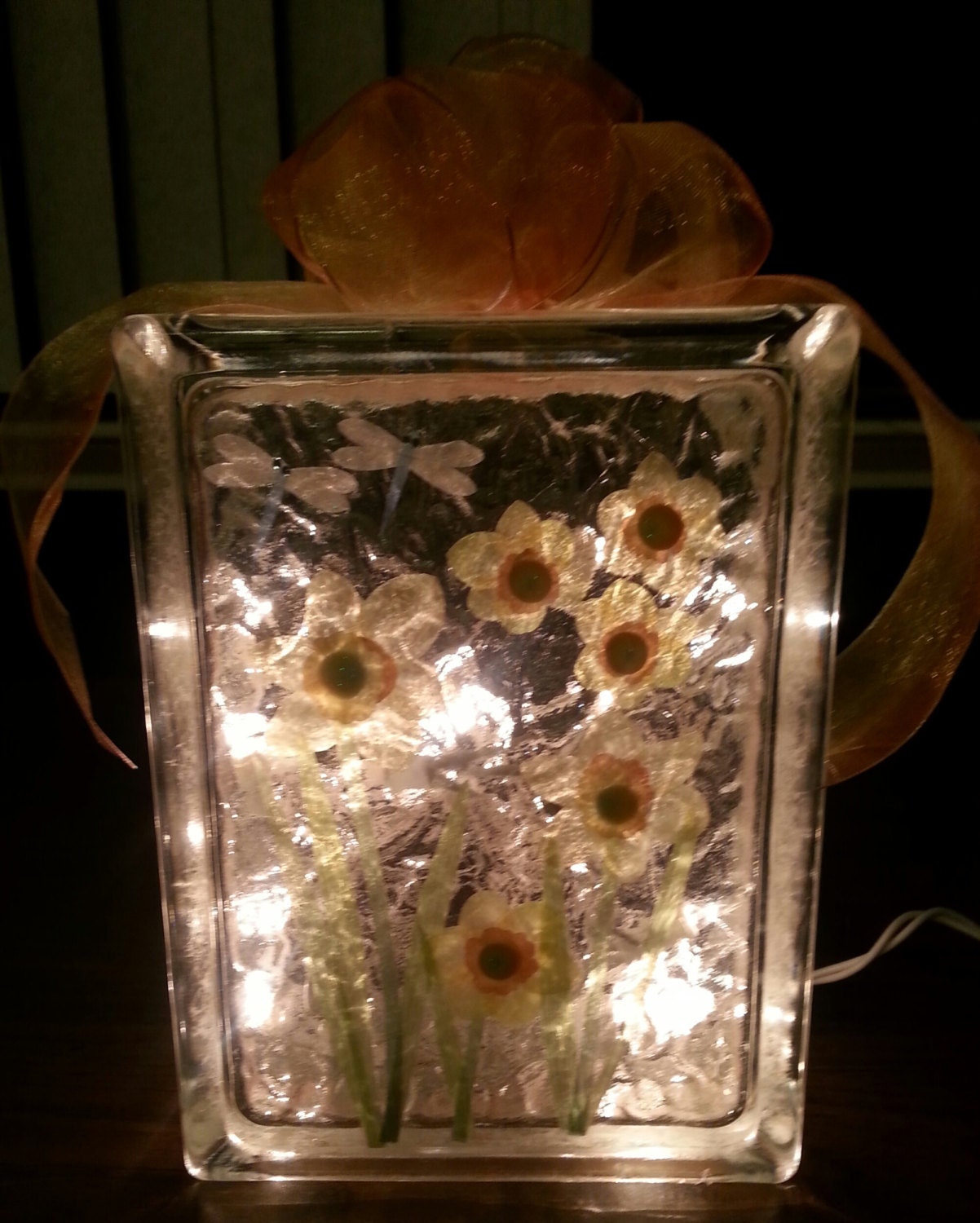 FLOWERS Lighted Glass Block