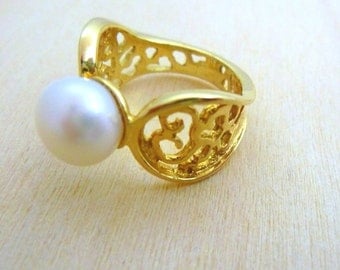Pearl Ring -GOLD Filled ring ,gift for her birthstone ring gemstone ring