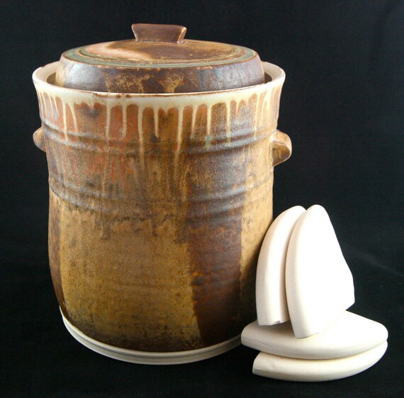 Fermentation Crock 4 Liters with Water Lock Lid and Weight