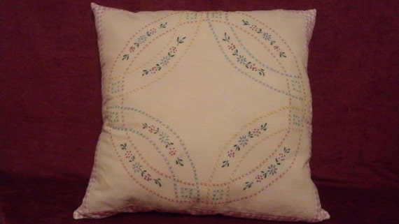 Hand embroidered Wedding ring quilt top pillow