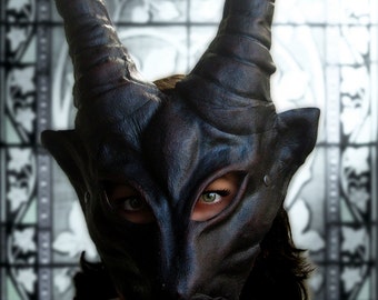 Masque de démon costume de corne en cuir diable cospaly GN renaissance wicca païen magique