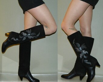 vintage 80s boots 5.5 Italian suede leather snakeskin applique leather lining and sole