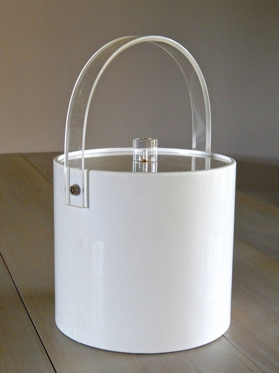 White Ice Bucket w/ Acrylic Handle & Lid by NashvilleKindofLife