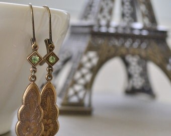 Peridot Estate Earrings, Art Nouveau, Vintage Brass, Flower Pendant Earrings, Old Hollywood Earrings, Antique Brass Lever Back Earrings