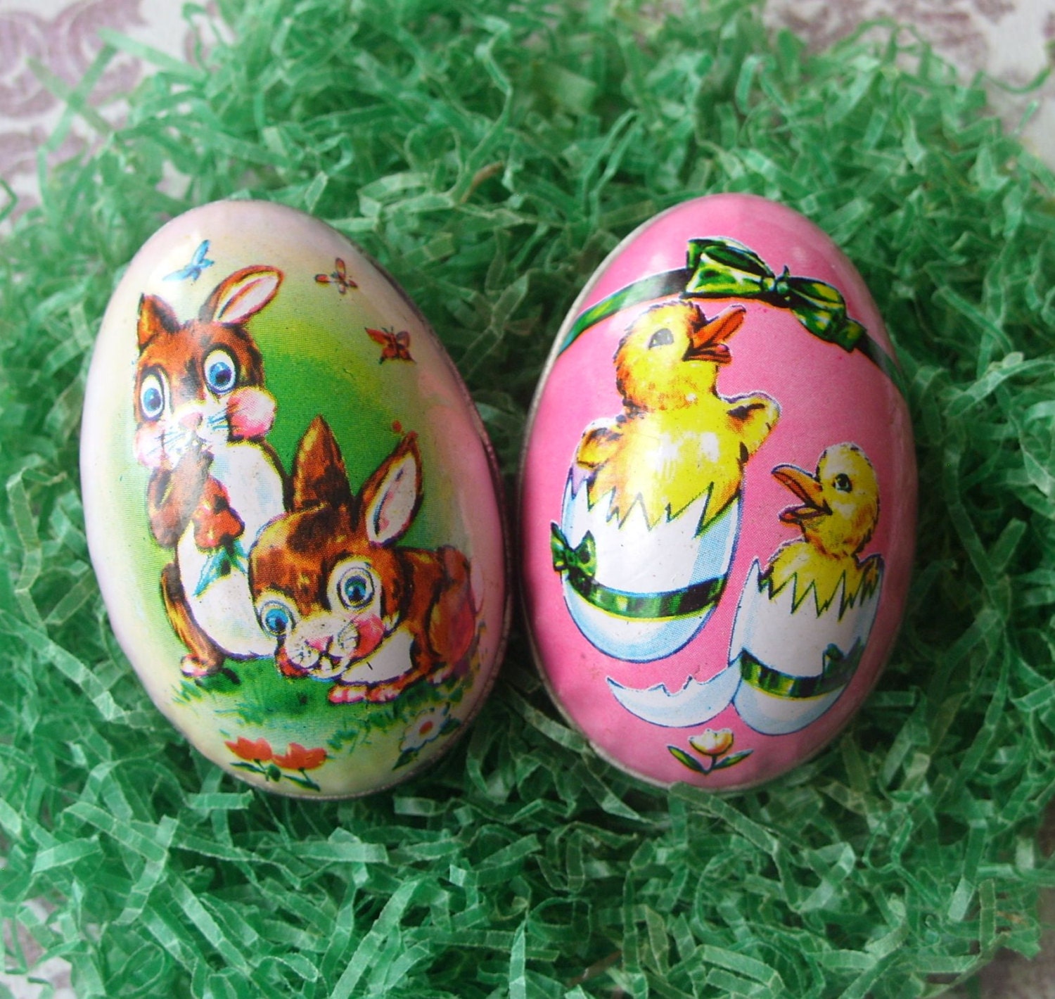 2 Vintage Tin Easter Egg Candy Containers Rabbits Chicks Dalt