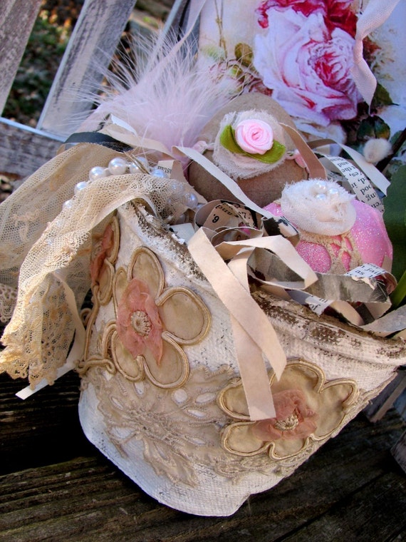 Romantic Easter Basket for Grownup GirlsVintage Lace Glitter