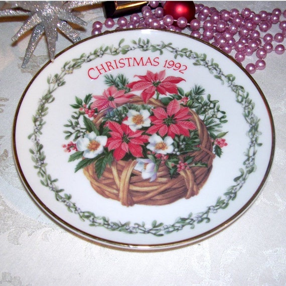 Decorative Porcelain Christmas Plate / by GypsumMoonVintage