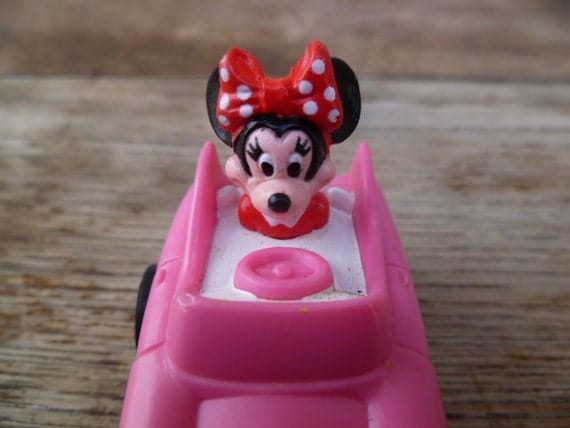 minnie mouse hot pink ride on