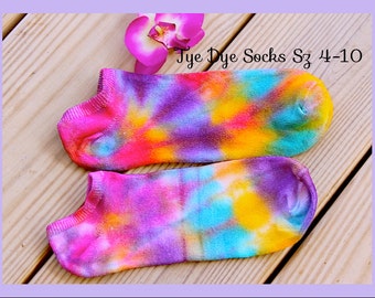 Tie Dye Ladies Socks Shoe Size 4- 10. , Design 2 ,By: Von'Dez