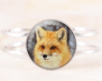 Fox Bracelet - Red Fox Wildlife Jewelry, Silver Bangle, Animal Bracelet