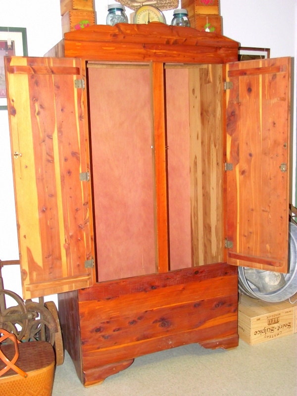 Beautiful CEDAR Armoire Wardrobe with Double Doors Full