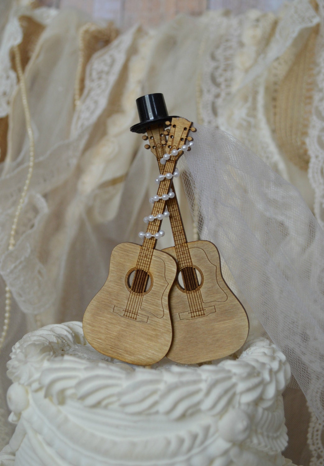 Guitar wedding cake toppermusicianwedding cake Guitar wedding cake toppermusicianwedding cake