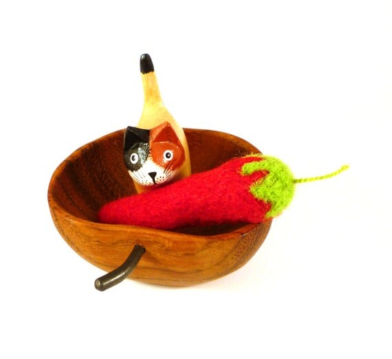 Red Cayenne Chili Pepper Catnip Cat Toy Needle Felted Wool