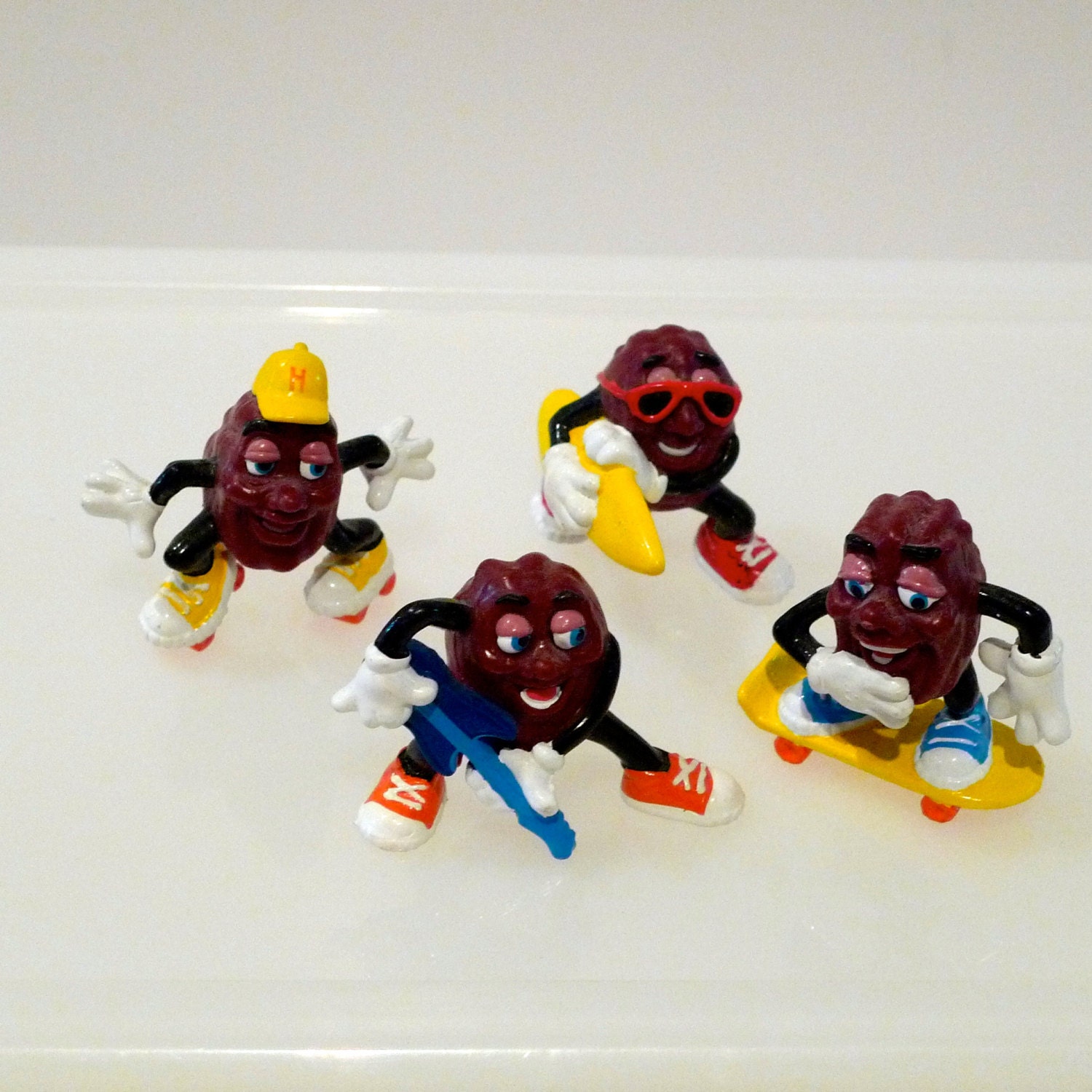 California Raisins 2 inch figures Set of Four Vintage 1980s