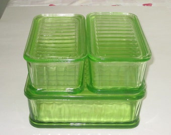 Popular items for green glass box on Etsy