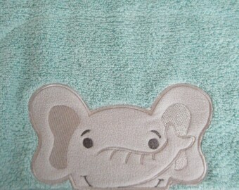 Personalized Bath Towel, Jungle Party, Jungle Nursery, Elephant Baby 