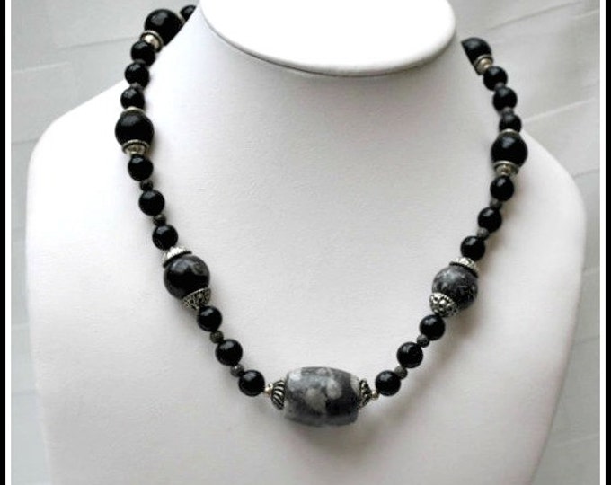 Boho Gemstone Bead necklace Black and white Snow flake Obsidian collar necklace