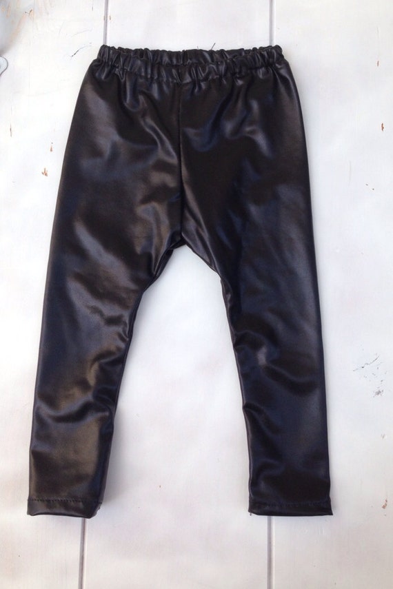 Baby leggings black BLACK BLUE BROWN GRAY GREEN PINK RED WHITE YELLOW Clear Filter. Price Below $10 $10 - $20 Clear Filter. Features Leggings baby-pants-and-leggings You'll find the most adorable pants and shorts for baby at UNIQLO.