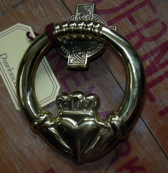 Irish Claddagh door knocker brass vintage 1 by MagpiesHoardVintage