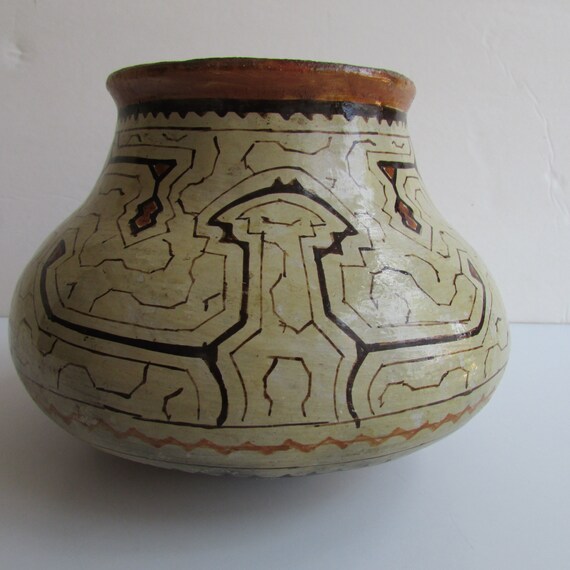 Vintage Shipibo Peruvian Amazon Pottery Vase Vessel Bowl