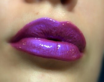 Wild Plum - Holographic Purple-Blue Liquid Lipstick/Lip gloss