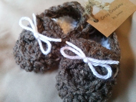 Baby boat shoes Baby boy booties crochet boat shoes brown