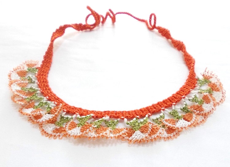 Needle lace oya Lace Jewelry Necklace Wearable Art by HAREMDESIGN