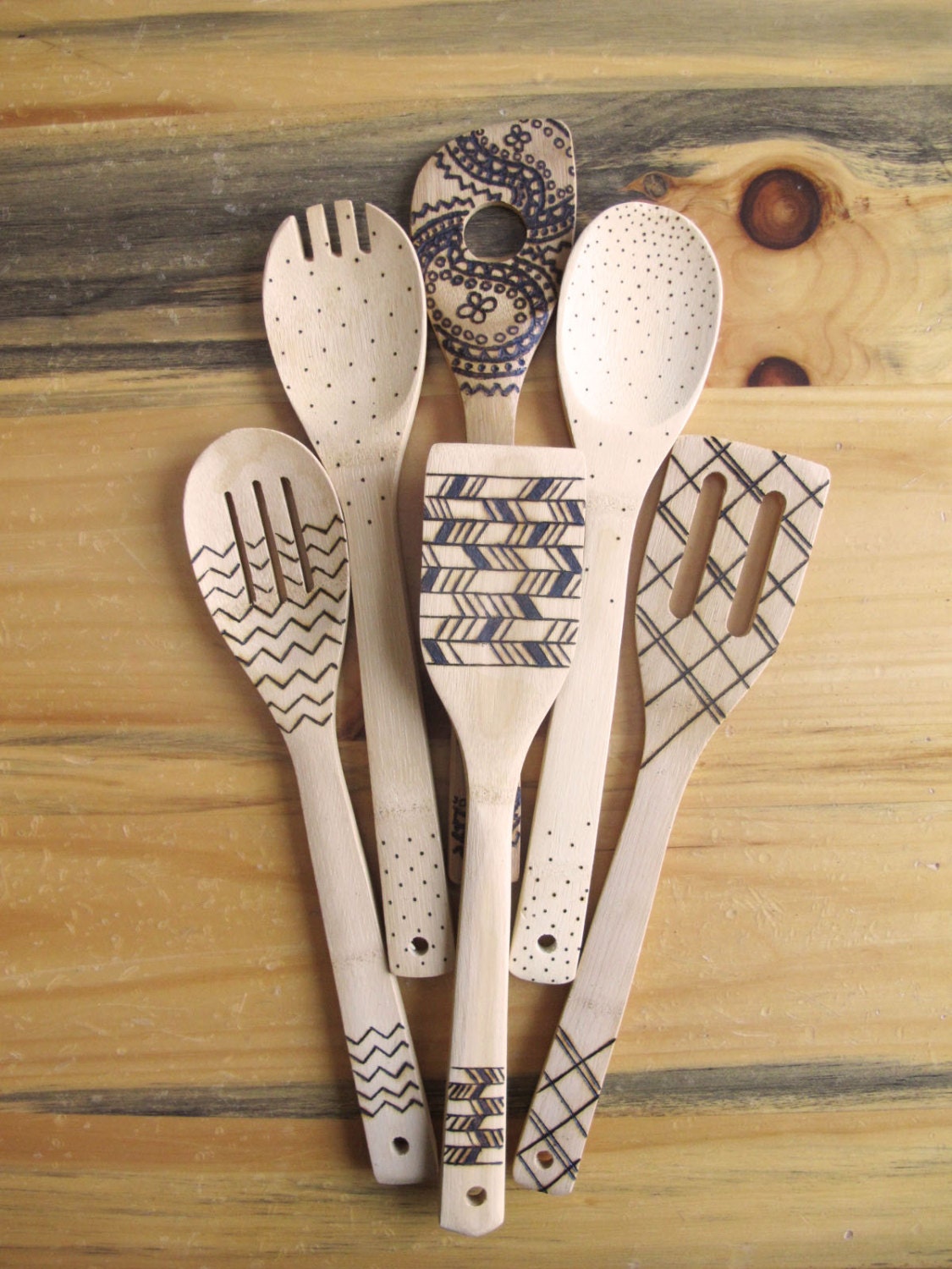 Wood burned kitchen utensils bamboo wooden spoons