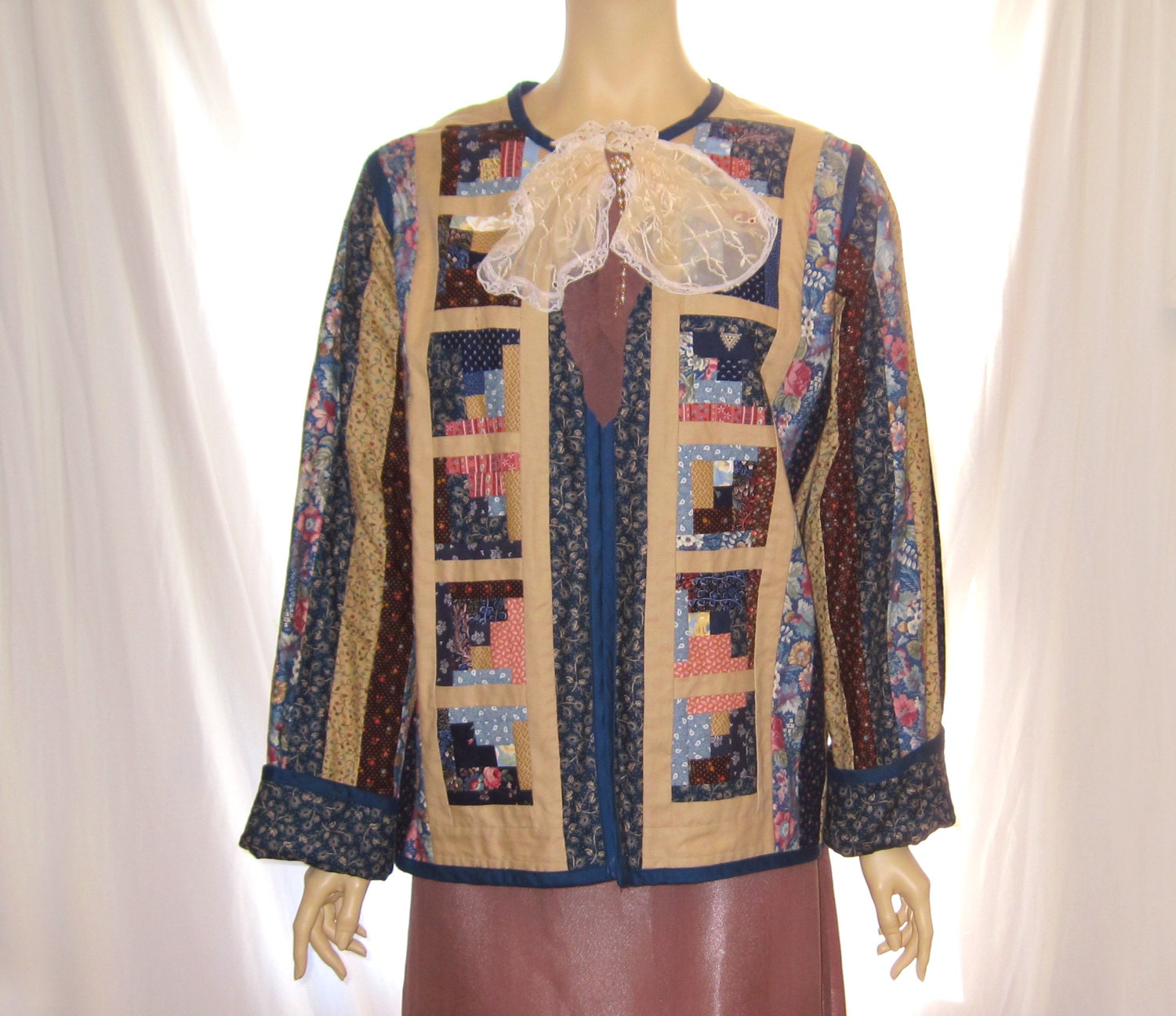 Vintage handmade women's quilted jacket quilted clothing