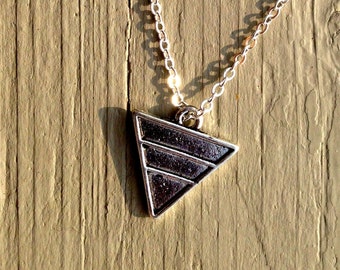triangle necklace, silver triangle necklace, triangle jewelry, triangle pendant, triangle, geometric, geometric necklace, silver necklace