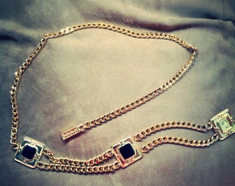 Vintage Black & Gold Chain Belt