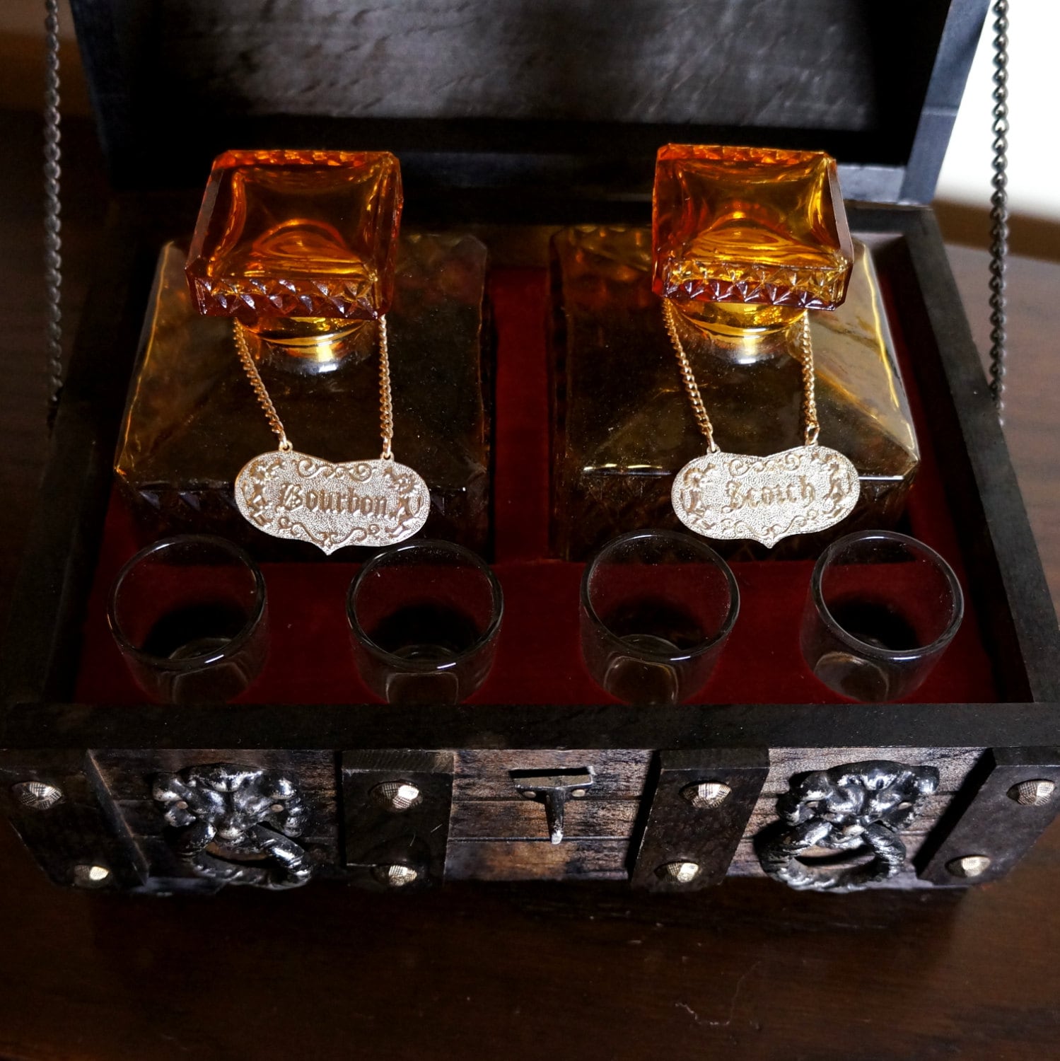 TREASURE CHEST Decanter & Shot Glass Liquor Box Wooden PIRATE