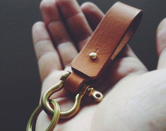 Handmade Leather keychain, Unique gift / Brass keychains / Leather Gift / Men Keychains, Personalized key ring, Engarve Key fob