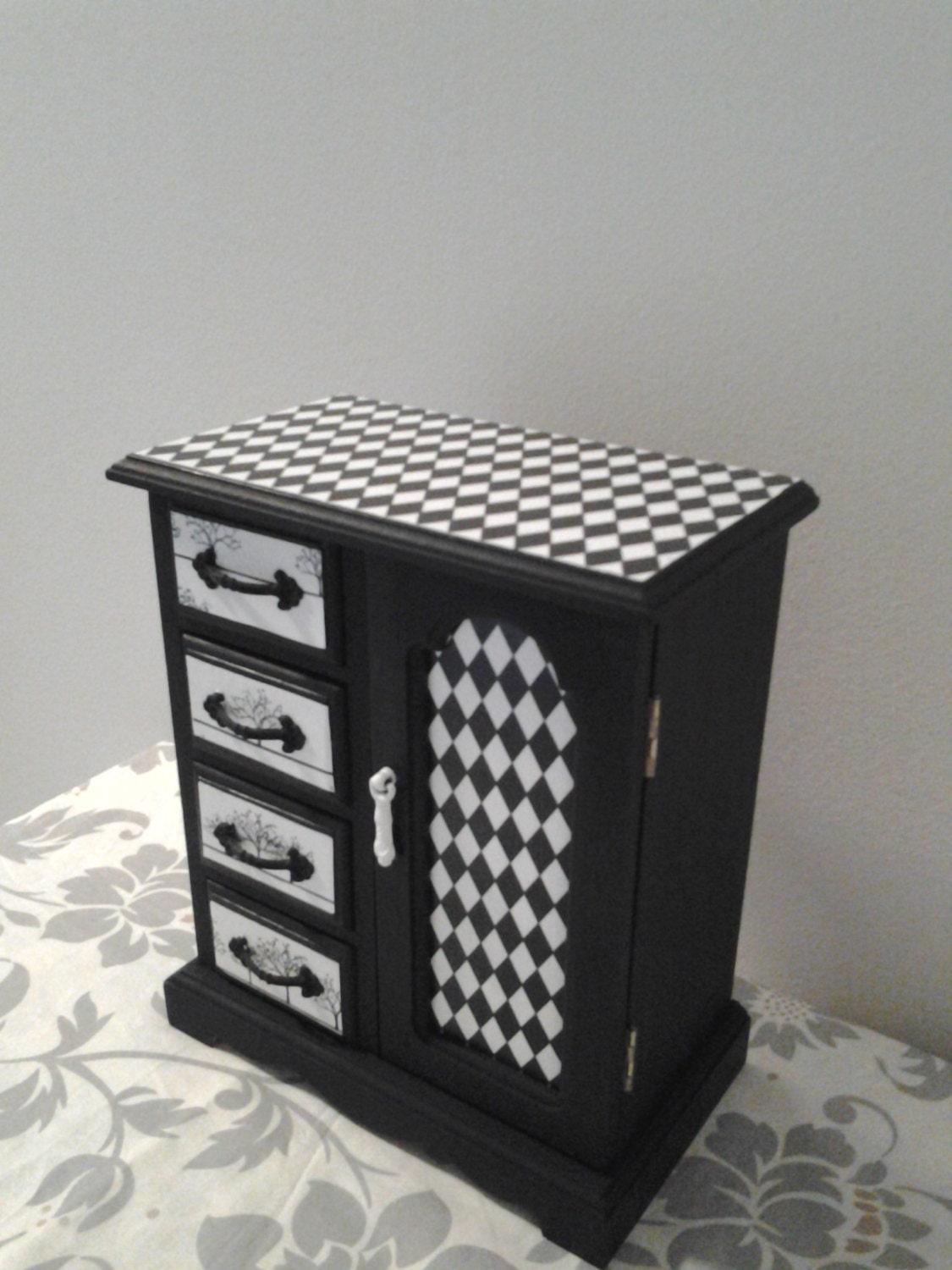 Jewelry Box Black & White Harlequin